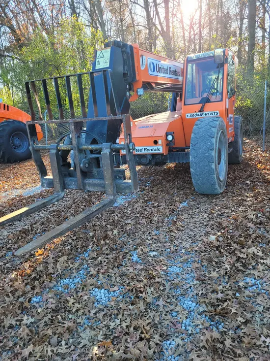 2016 SKYTRAK 6042 Forklift