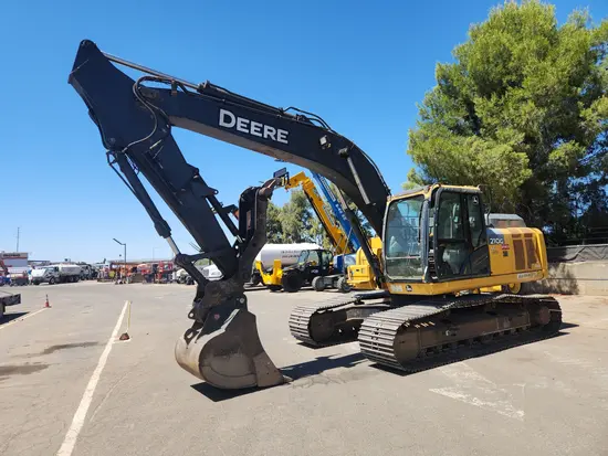 2018 John Deere 210G LC Excavator