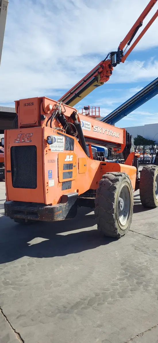 2016 SKYTRAK 10054 Forklift