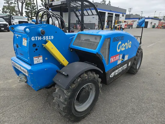 2017 Genie GTH-5519 Forklift