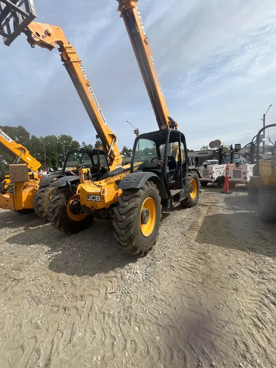 2015 JCB 507-42 Forklift