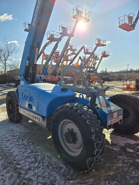 2013 Genie GTH-844 Forklift