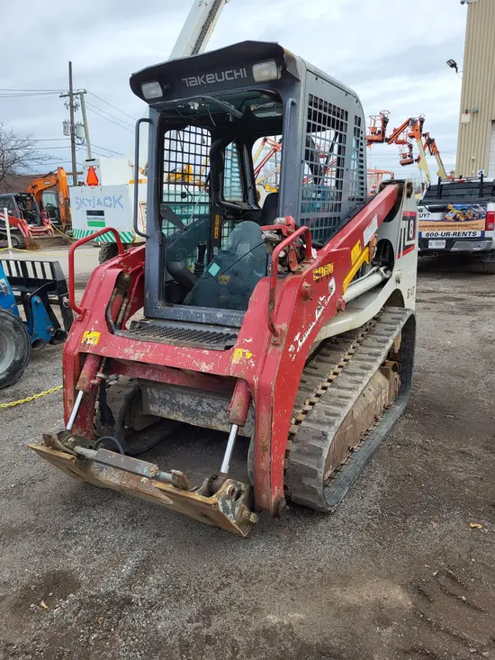 2017 Takeuchi TL8CRW Track Loader