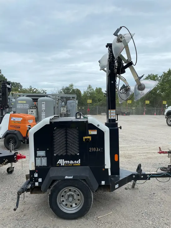 2018 Allmand NL-V Portable Work Light
