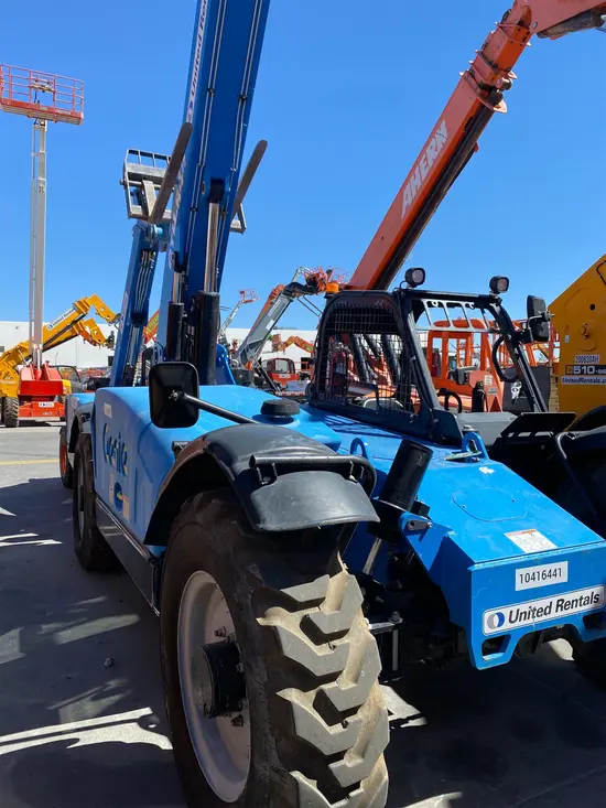 2015 Genie GTH-844 Forklift