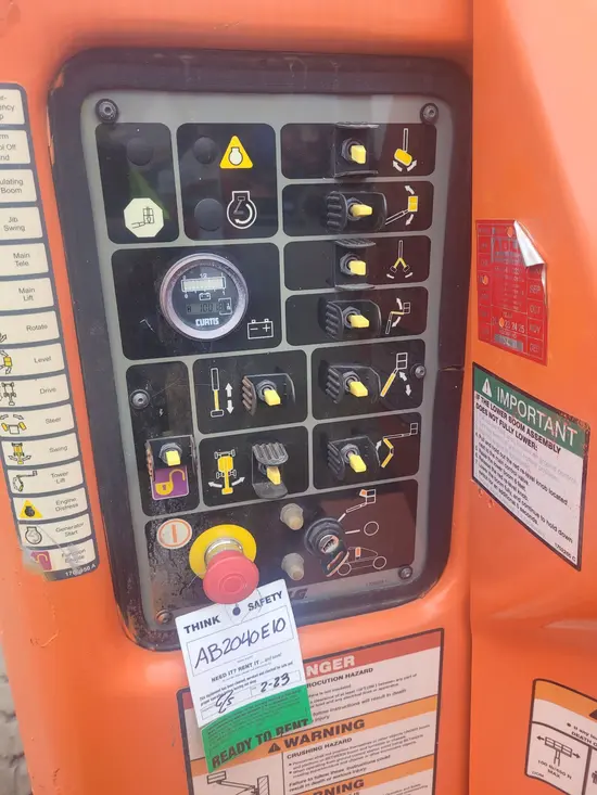2011 JLG E400AJPN Articulating Boom Lift