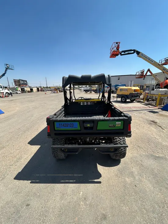 2022 John Deere XUV855M S4 Utility Vehicle