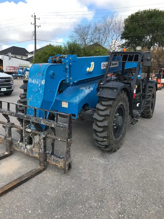 2015 Genie GTH-844 Forklift