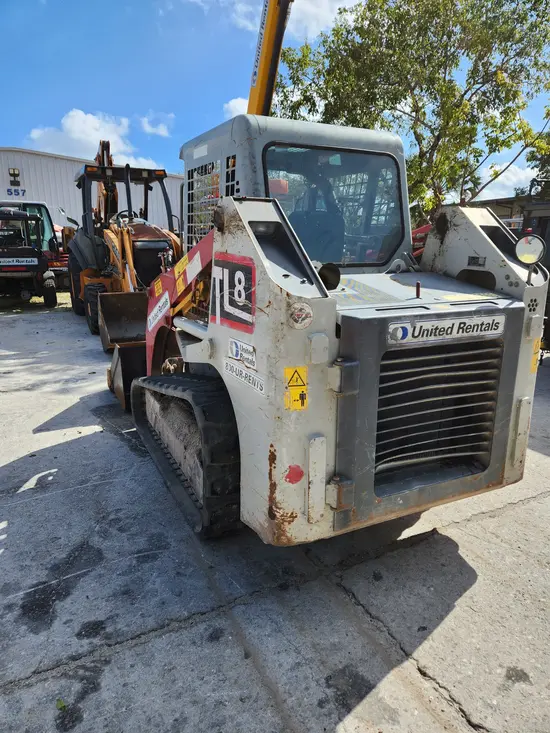 2018 Takeuchi TL8W Track Loader