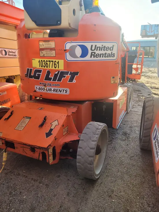 2015 JLG E400AJPN Articulating Boom Lift