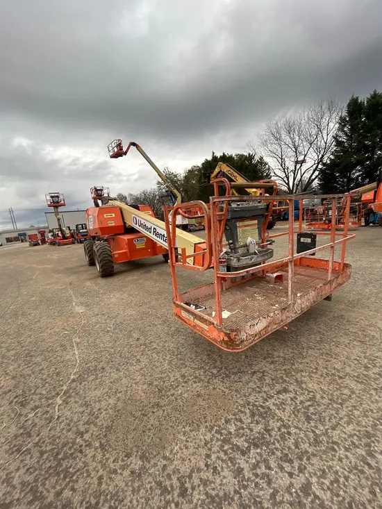 2017 JLG 600S Boom Lift