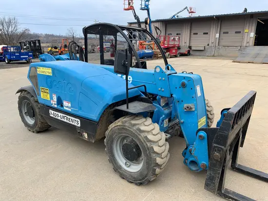 2015 Genie GTH-5519 Forklift