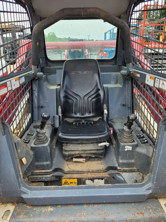 2017 Takeuchi TL10V2-R Track Loader