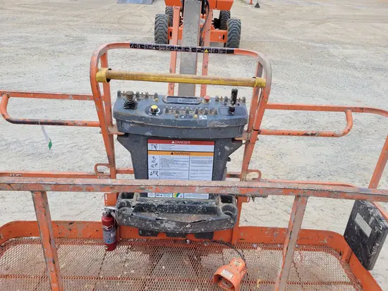 2017 JLG 860SJ Boom Lift