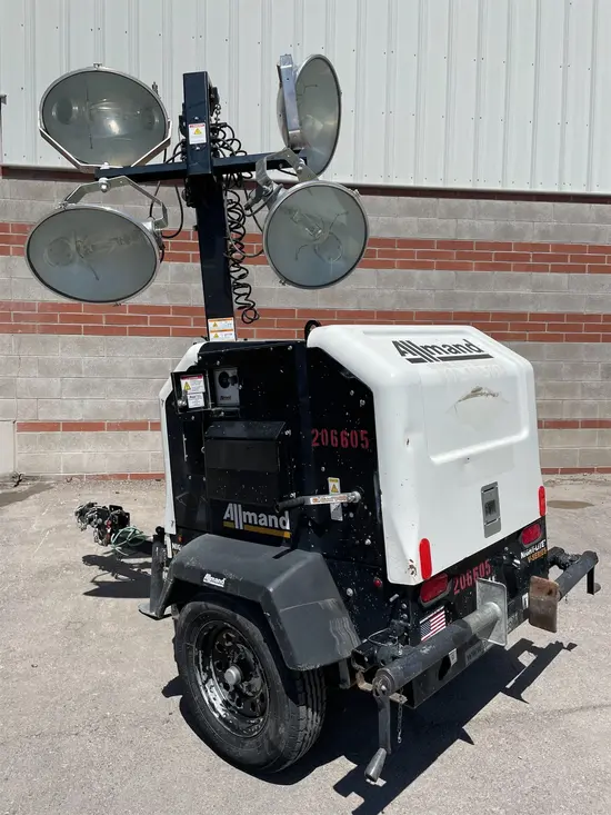 2018 Allmand NL-V Portable Work Light