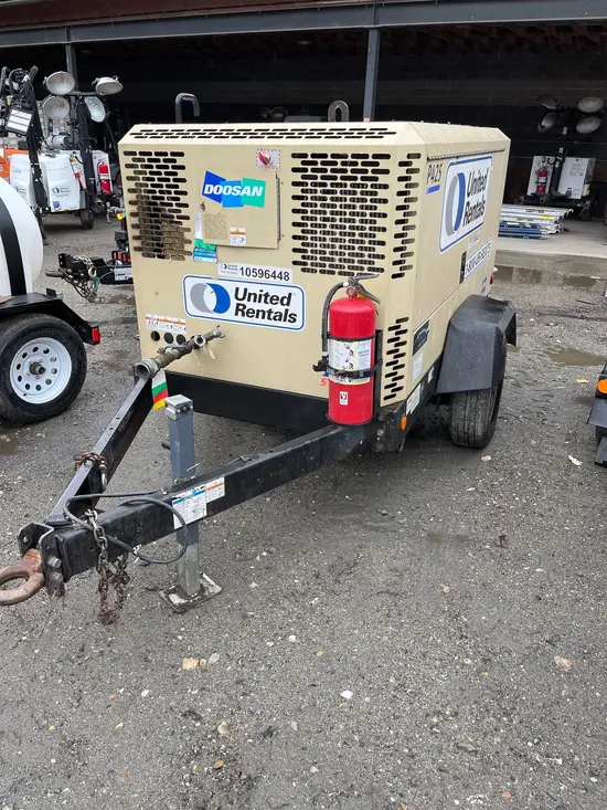 2017 Doosan P425WJD-IQ-T3 Air Compressor