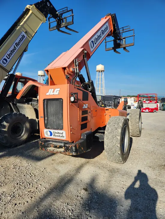 2016 SKYTRAK 10054 Forklift