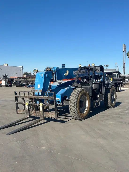 2014 Genie GTH-844 Forklift