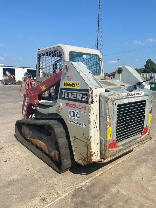 2017 Takeuchi TL12R2-R Track Loader