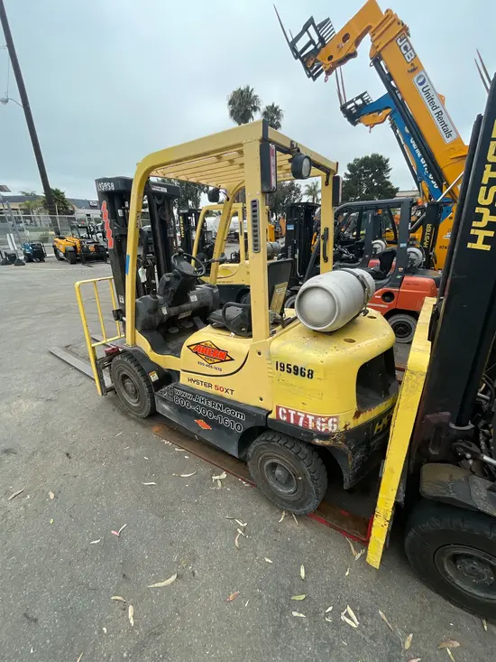 2017 HYSTER H50XT Warehouse Forklift