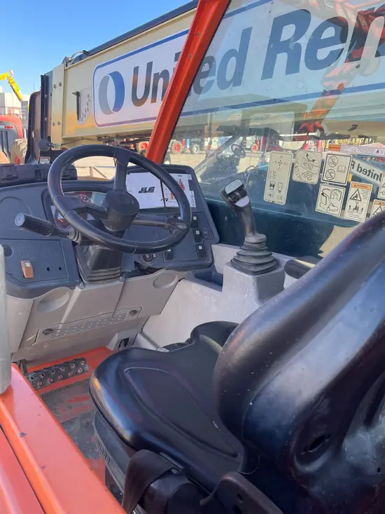 2016 JLG 642 Forklift