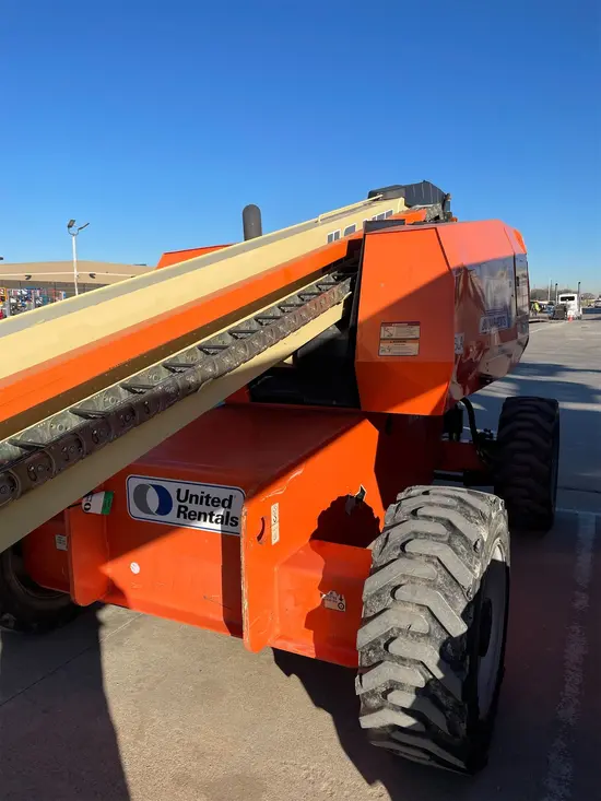 2017 JLG 600S Boom Lift