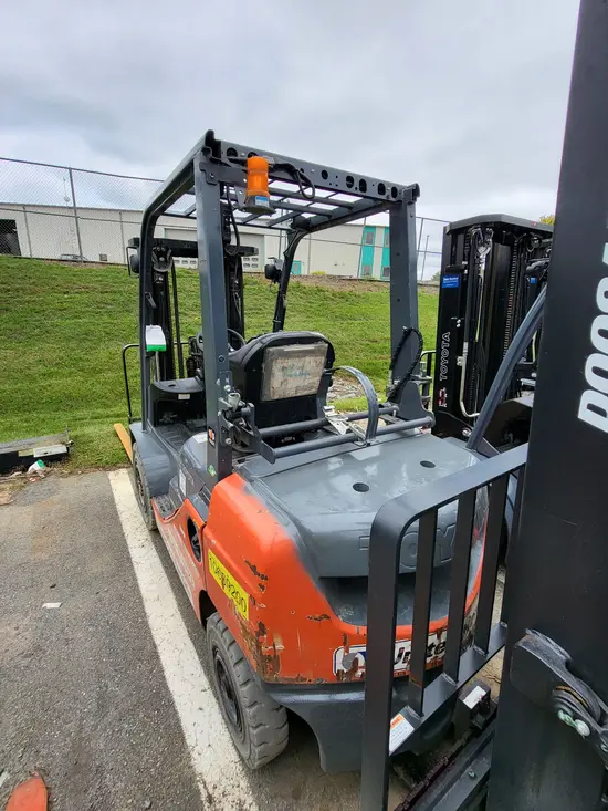 2017 Toyota 8FGU25 Warehouse Forklift