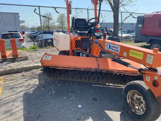 2017 LayMor SM300 Sweeper