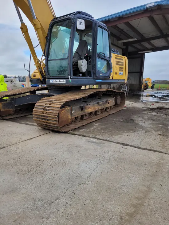 2017 Kobelco SK210LC-10 Excavator