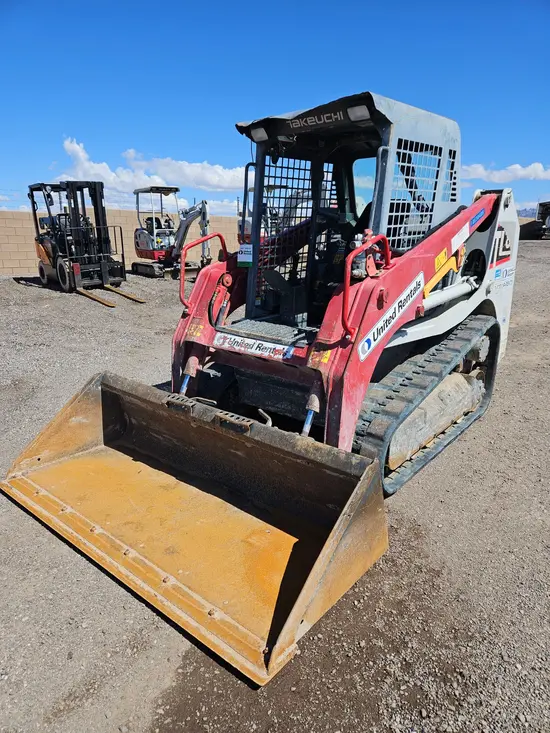 2017 Takeuchi TL8W Track Loader