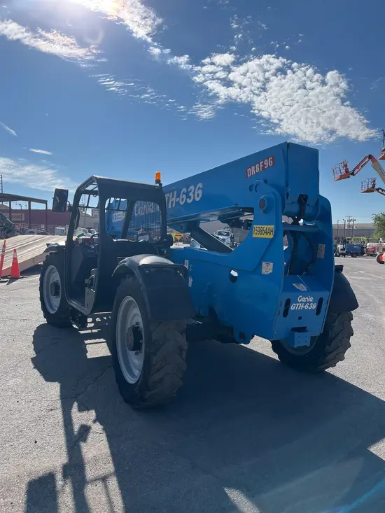 2015 Genie GTH-636 Forklift