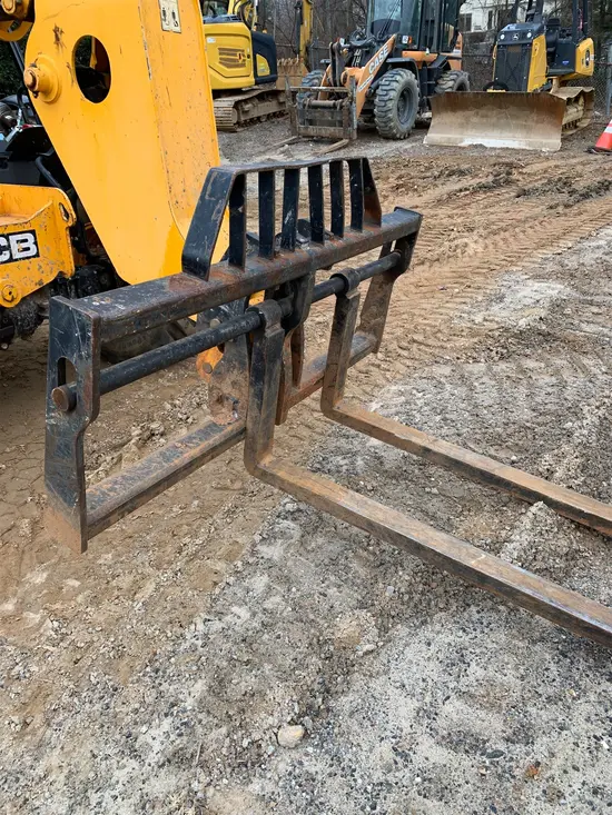 2015 JCB 507-42 Forklift