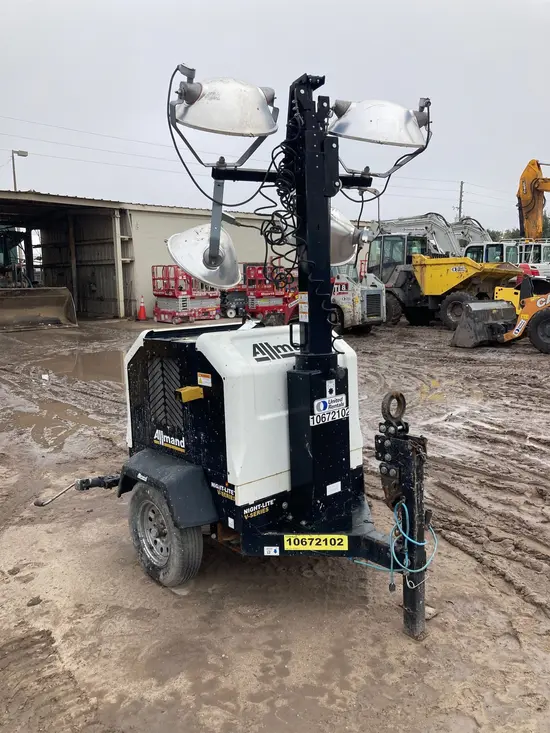 2017 Allmand NIGHT LIGHT V Towable Light Tower