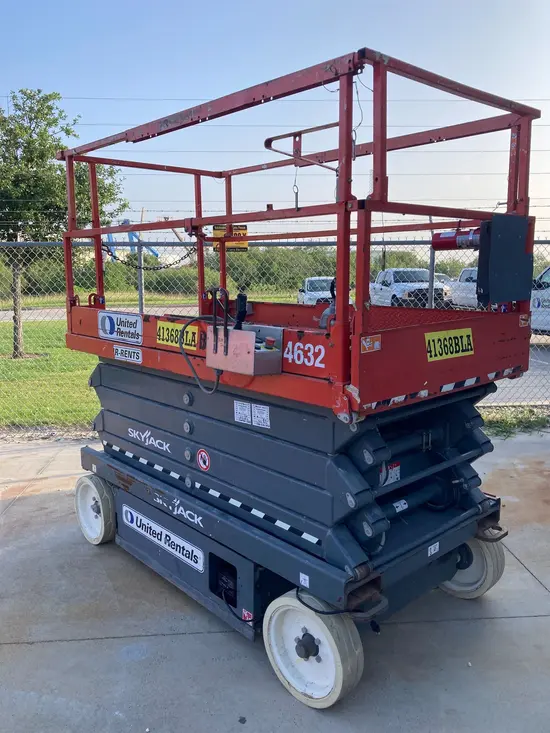 2017 Skyjack SJIII4632 Scissor Lift