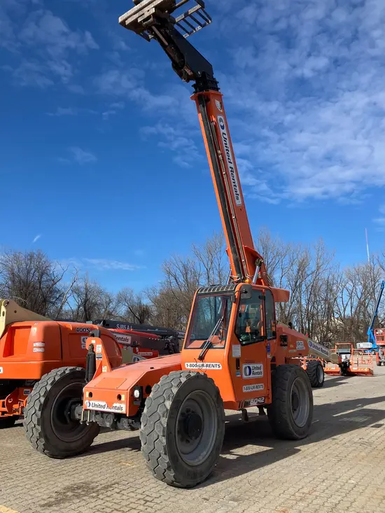 2016 SKYTRAK 6042 Forklift