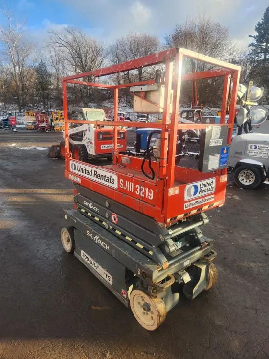 2017 Skyjack SJIII3219 Scissor Lift