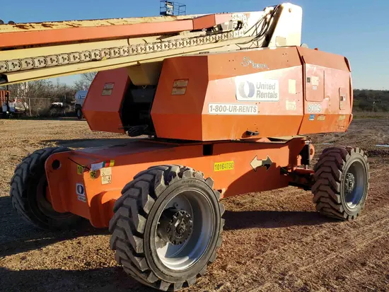 2013 JLG 800S Boom Lift