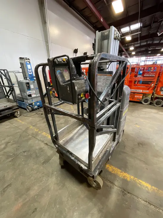 2018 JLG 20MVL Self-Propelled One-Person Lift