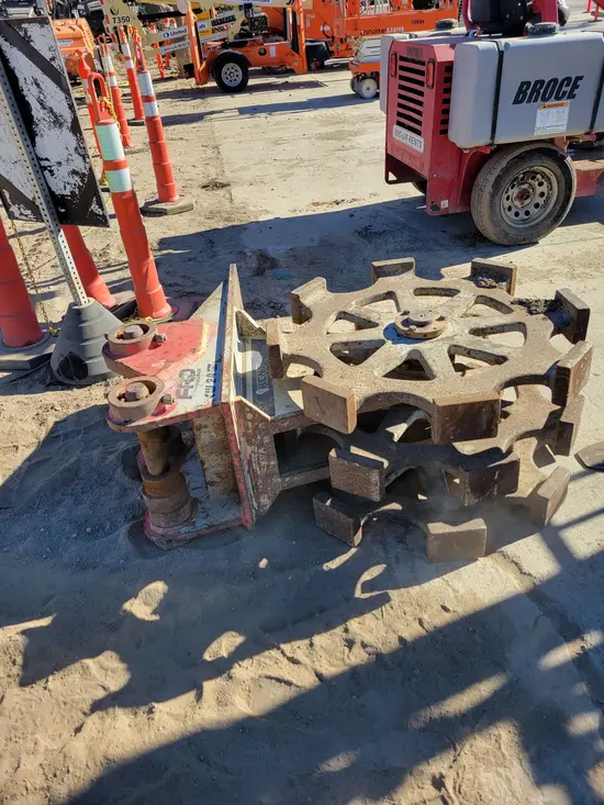 2019 FURUKAWA CW24III Compaction Attachment