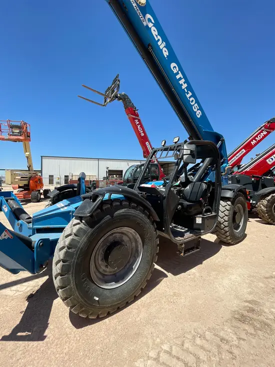 2015 Genie GTH-1056 Forklift