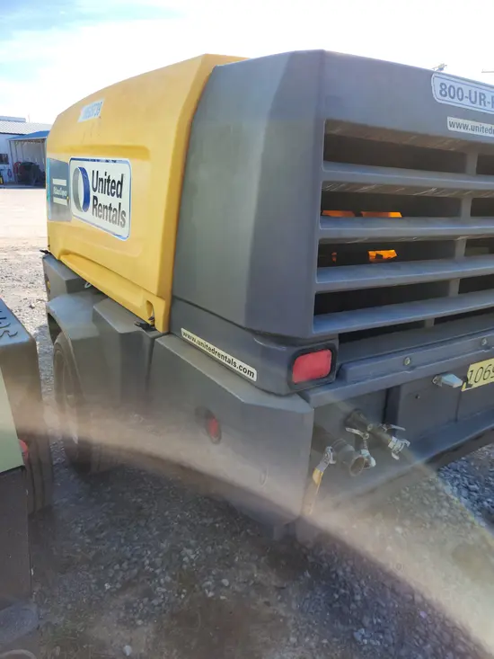 2017 Atlas Copco XAS440JD T4F Air Compressor
