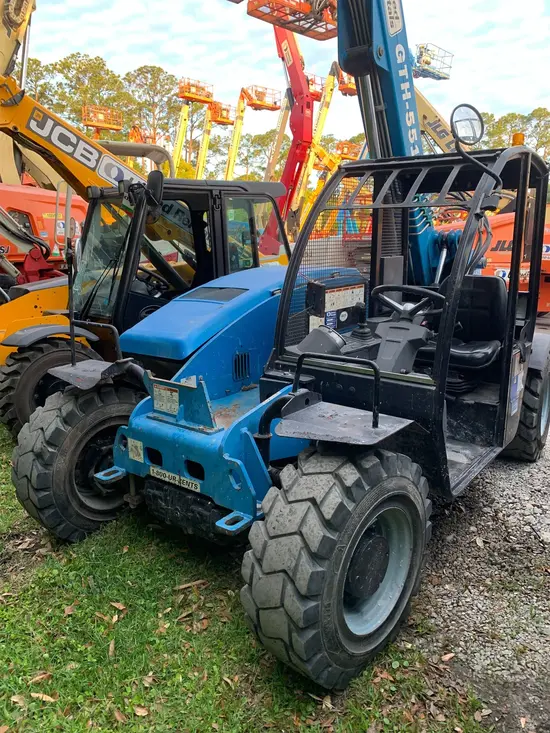 2017 Genie GTH-5519 Forklift