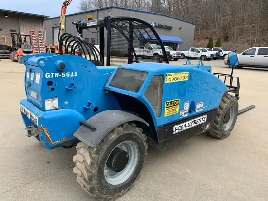 2015 Genie GTH-5519 Forklift