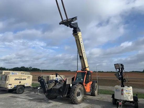 2016 JLG 1055 Forklift