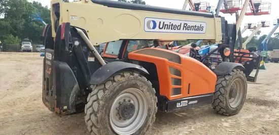 2016 JLG 1055 Forklift