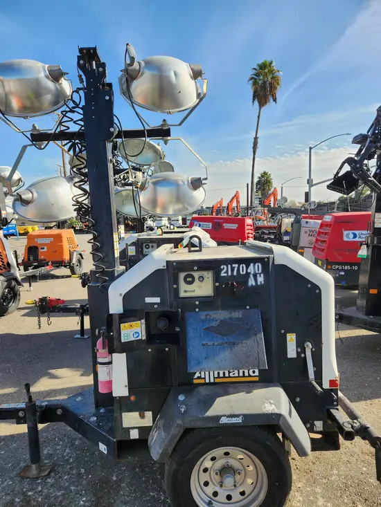 2018 Allmand NL-V Portable Work Light