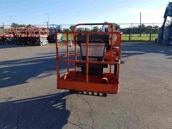 2012 JLG E400AJPN Articulating Boom Lift