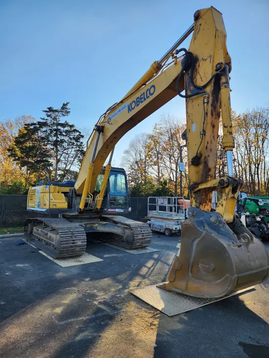 2018 Kobelco SK350LC-10 Excavator