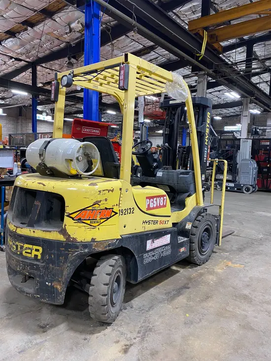 2017 HYSTER H50XT Warehouse Forklift