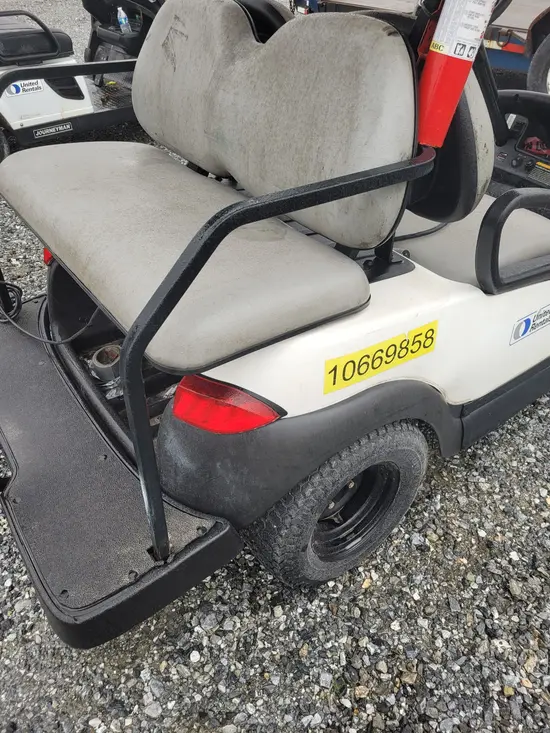 2017 Club Car PRECEDENT Utility Vehicle